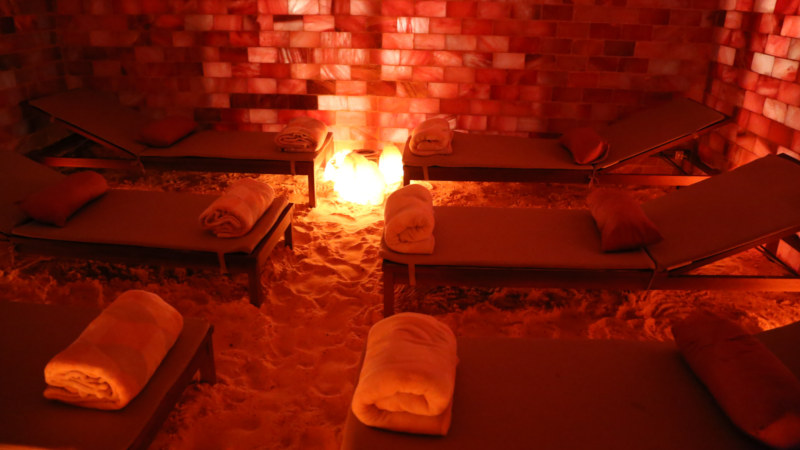 Step into an oasis of calm and well-being as you indulge in a Vibrosaun & Salt Cave Halotherapy pamper experience...